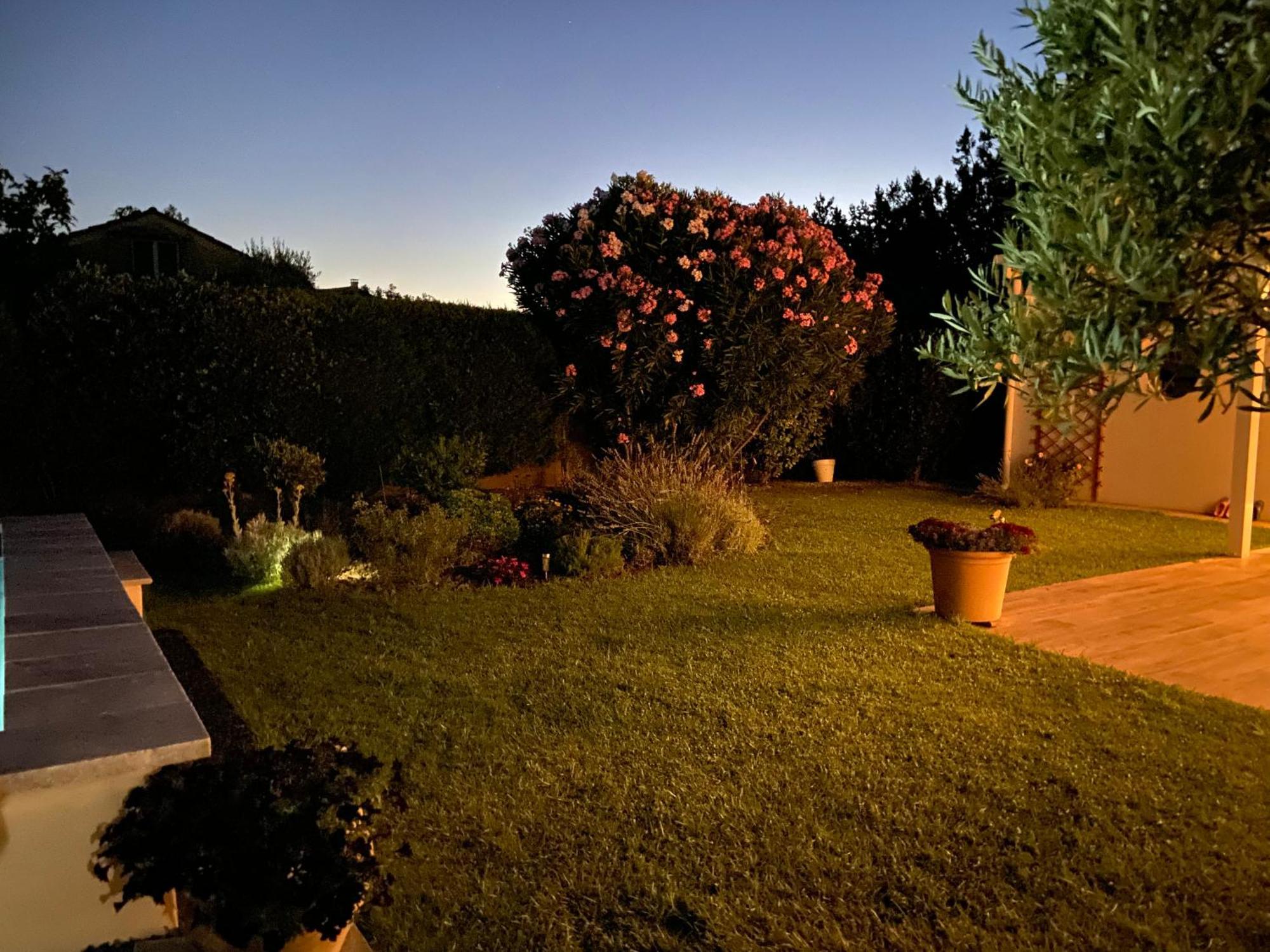 L'Oliveraie Robion en Luberon Buitenkant foto